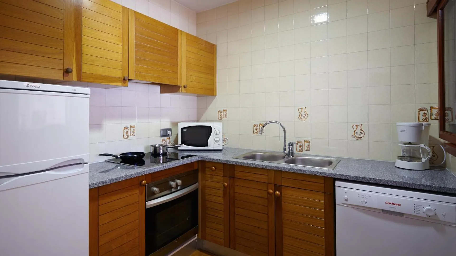 Apartaments Les Dunes 帕尔斯