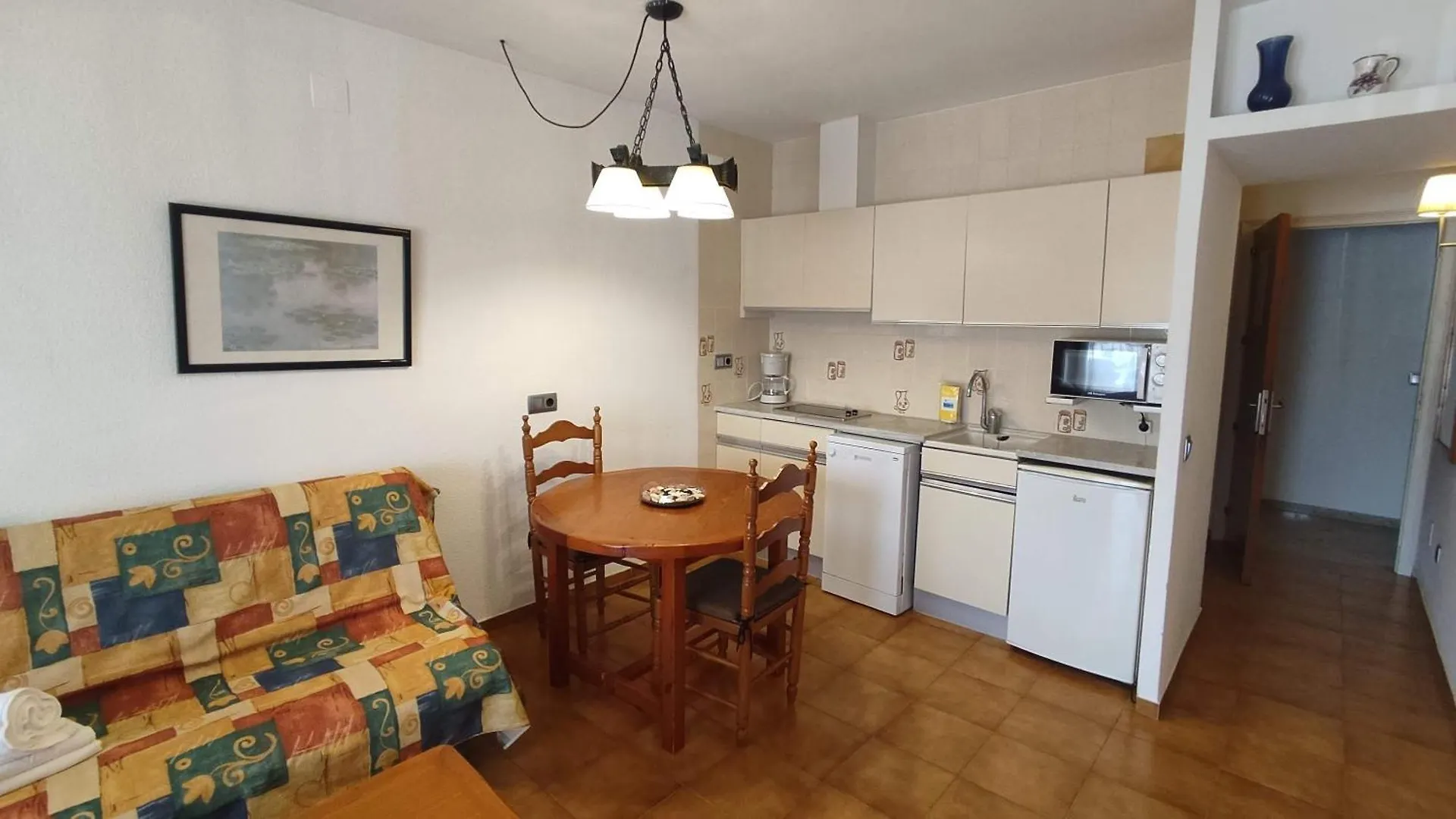 Apartaments Les Dunes 帕尔斯 西班牙